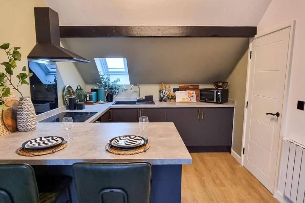 Super Stylish Apartment In Urmston Flat 3 Екстер'єр фото
