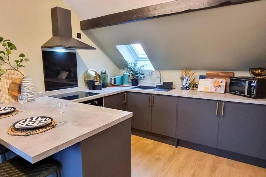 Super Stylish Apartment In Urmston Flat 3 Екстер'єр фото